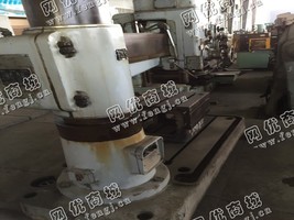 出售1台二手南京四机3035b摇臂钻床