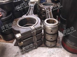 出售1台二手日本新泻6L25BX连杆