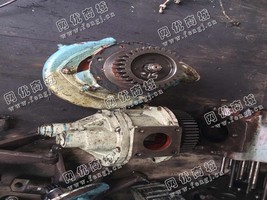 出售1台二手大发6DSM-32机油泵