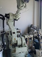 出售1台二手川崎zx300机器人