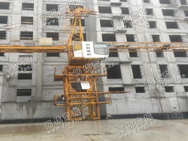出售一台二手中联5610塔吊