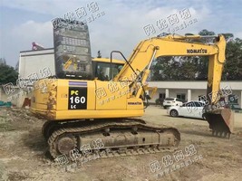 出售一台二手小松160挖掘机