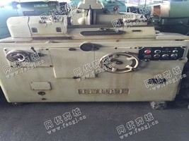 出售1台二手上海机床1980年产SA7312螺纹磨床