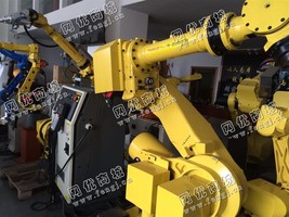 出售1台二手发那科R-2000iB工业机器人