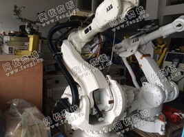 出售1台二手瑞士ABB6600工业机器人