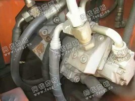 出售一台二手日立75-A挖掘机