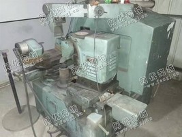出售1台二手上海三机M9017A光学曲线工具磨床