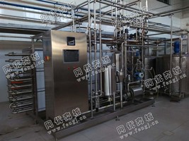 出售一台二手TG-UHT-3.5QMJ管式*机