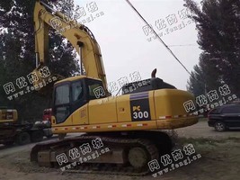 出售一台二手小松300-7挖掘机