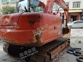 出售一台二手日立70挖掘机