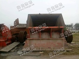 出售一台二手鼎力1615重锤破碎机