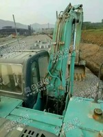 出售一台二手神钢200-8挖掘机