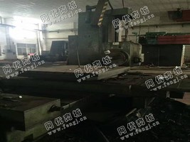 出售1台二手中捷TX6113卧式铣镗床