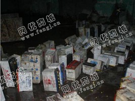 电动三轮车电瓶回收