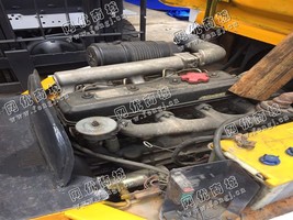 出售一台二手TCM3T叉车