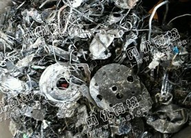 废品店火烧铁回收