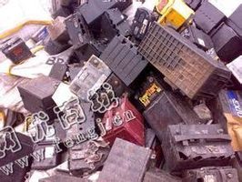 南宁地区汽车电瓶回收