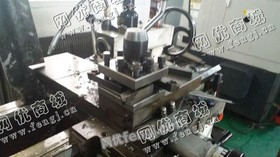 出售1台二手辽宁大连CDE6140A普通车床