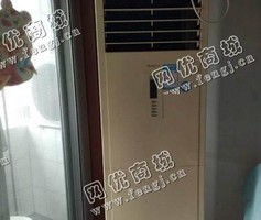 报废2P立柜式空调回收