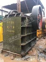 出售一台二手双拳750*1060颚式破碎机