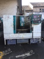 出售4台二手华亚新款600a数控铣床