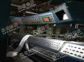 出售一台二手2.6米九箱导热油定型机
