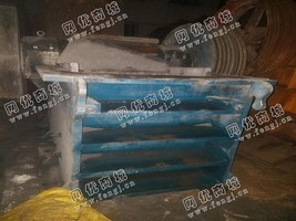 出售一台二手500*700颚式破碎机