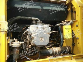 出售一台二手小松200-7挖掘机