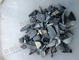 湖南郴州出售ABS摩托车外壳破碎料