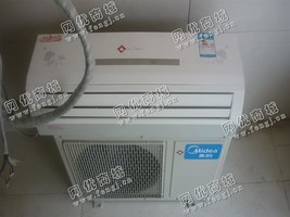 12年美的1.5P挂壁式空调回收