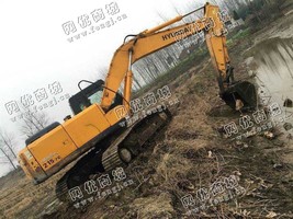 出售1台二手现代215-7c挖掘机