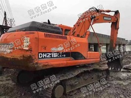 出售1台二手12年215-9斗山挖掘机