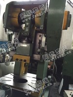 出售二手沃得J23-125开式可倾压力机一台
