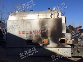 出售二手北京工业锅炉集团产2吨蒸汽锅炉