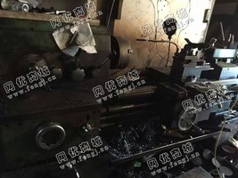 出售二手黄山产520*1000车床一台