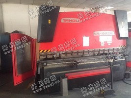 出售二手江苏扬力100*3200数控板料折弯机