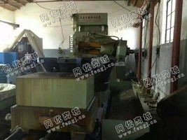出售一台二手YA31160的滚齿机
