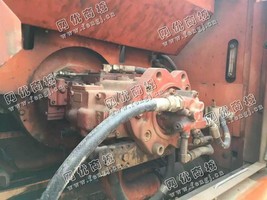 出售1台斗山300-7挖掘机