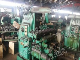 出售一台二手XA6132的升降台铣床