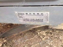 出售一台二手日立70的挖掘机