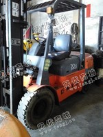 出售一台二手SPC30G内燃平衡重式叉车