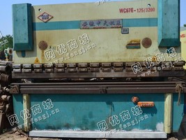 出售一台二手WC67Y-100X2500液压板料折弯机