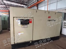 出售一台二手ML110螺杆空压机