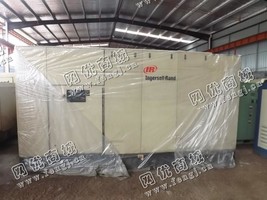 出售一台二手MM250螺杆空压机