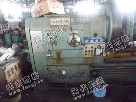 出售一台CW61125E二手卧式车床
