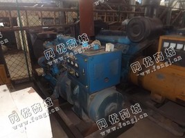 出售一台二手TZH-225M4-TH同步发电机