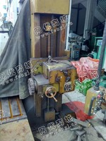 出售一台二手YF-750卧式升降台铣床