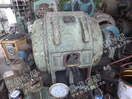 出售一台二手JR158-8三相异步电动机