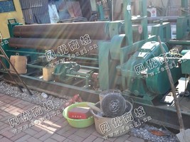 出售一台二手W11-12X2500卷板机