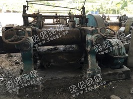 出售一台二手XK-400A开放式炼胶机